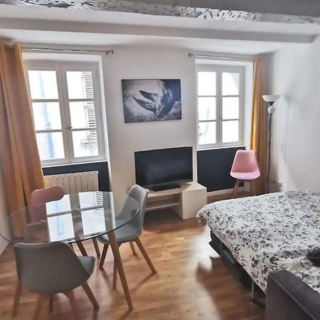 Apartmán T1 Proche Rue Des Arts, Du Port Et De L'Opera Toulon Exteriér fotografie